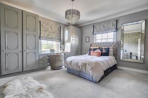 Photo 1- click for photo gallery